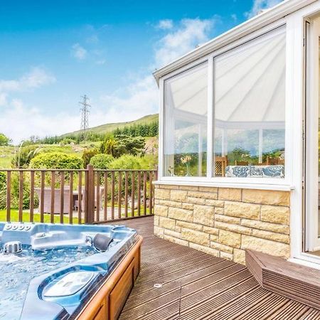 3 Bedroom Luxury Home, Hot Tub, Stunning Views Of Killin, Sitting On The River Dochart Exteriér fotografie