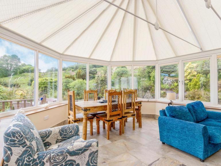 3 Bedroom Luxury Home, Hot Tub, Stunning Views Of Killin, Sitting On The River Dochart Exteriér fotografie